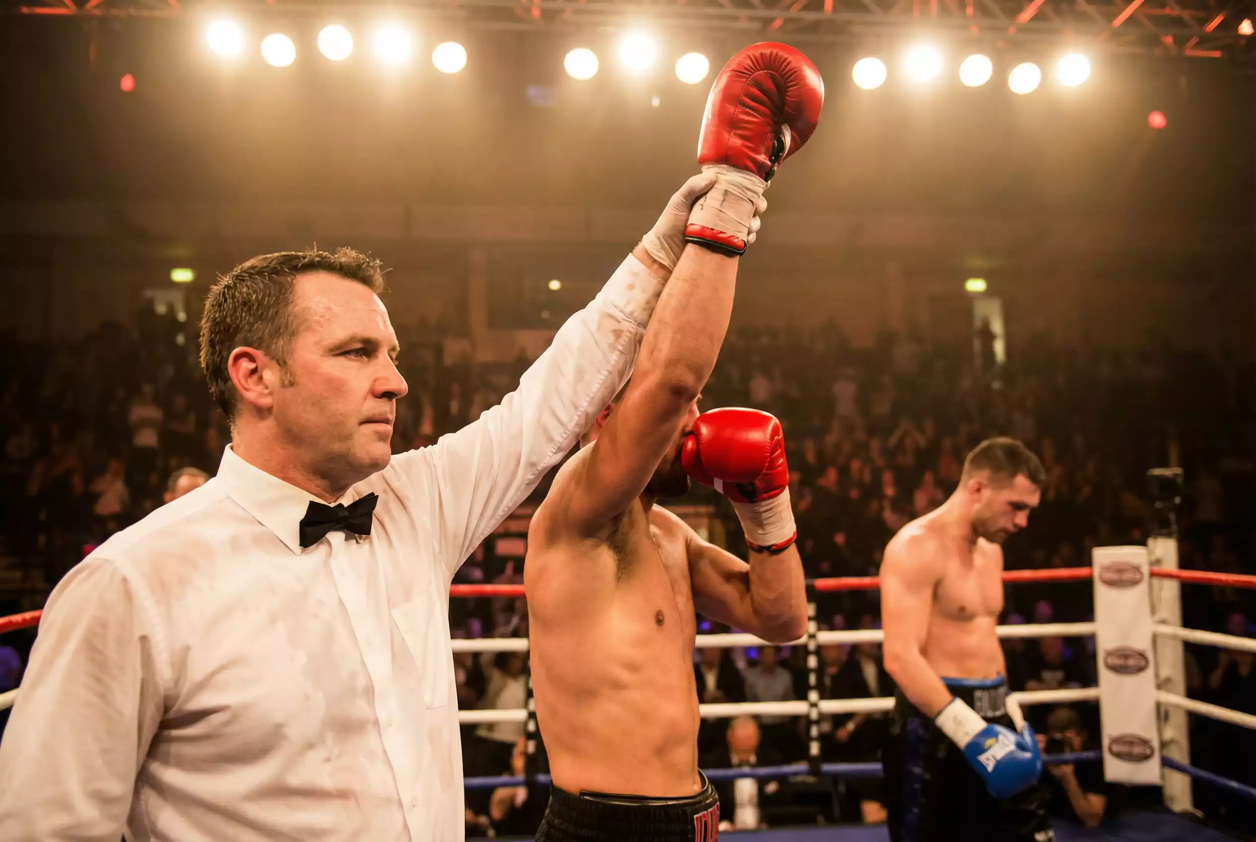 Mercados de apuestas de boxeo - moneyline, metodo de victoria y over/under de asaltos